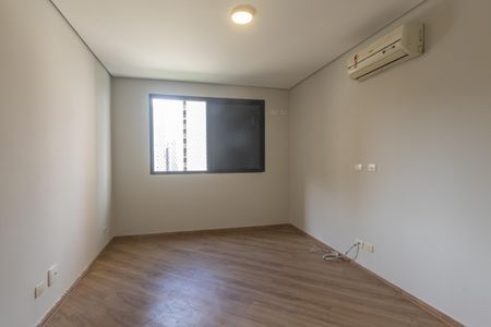 Apartamento para alugar com 240m², 5 quartos e 3 vagasQuarto 1