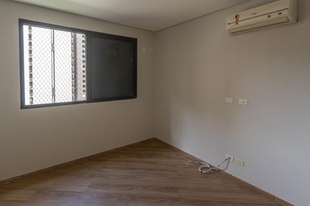 Apartamento para alugar com 240m², 5 quartos e 3 vagasQuarto 1