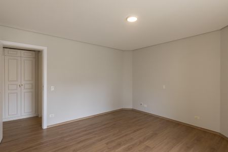 Apartamento para alugar com 240m², 5 quartos e 3 vagasQuarto 4 - Suíte 3