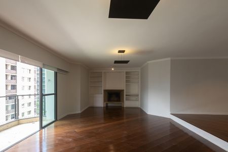 Apartamento para alugar com 240m², 5 quartos e 3 vagasSala