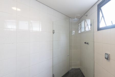 Apartamento para alugar com 240m², 5 quartos e 3 vagasBanheiro da Suíte 1