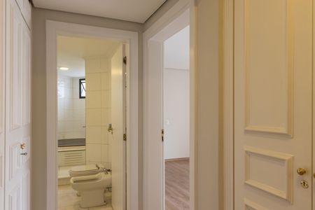 Apartamento para alugar com 240m², 5 quartos e 3 vagasQuarto 4 - Suíte 3