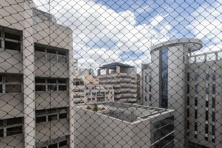 Apartamento para alugar com 240m², 5 quartos e 3 vagasQuarto 4 - Suíte 3