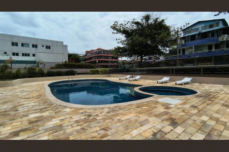 Apartamento à venda com 83m², 2 quartos e 2 vagasÁrea Comum - Piscina