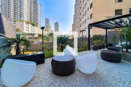 Studio para alugar com 31m², 1 quarto e sem vaga Studio para alugar com 31m², 1 quarto e sem vagaÁrea externa