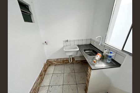 Casa de condomínio para alugar com 40m², 2 quartos e sem vagaSala/Cozinha