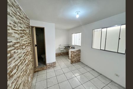 Casa de condomínio para alugar com 40m², 2 quartos e sem vagaSala/Cozinha