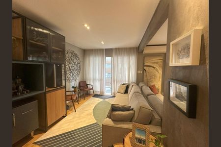 Apartamento à venda com 104m², 2 quartos e 2 vagasSala