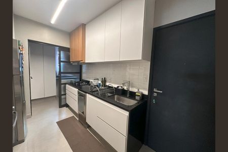 Apartamento à venda com 104m², 2 quartos e 2 vagasCozinha