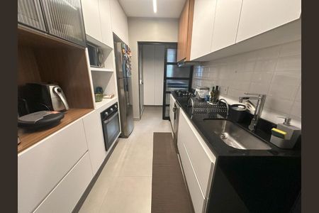 Apartamento à venda com 104m², 2 quartos e 2 vagasCozinha