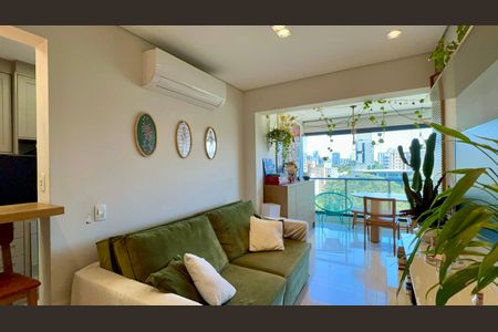 Apartamento à venda com 73m², 2 quartos e 1 vagaSala