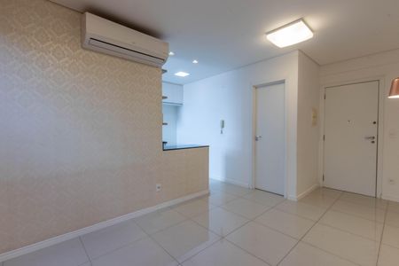 Sala de apartamento à venda com 2 quartos, 69m² em Sagrada Família, Belo Horizonte