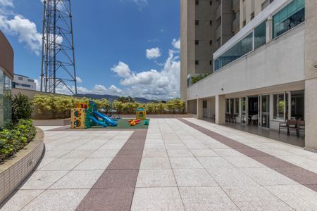 Apartamento à venda com 69m², 2 quartos e 1 vagaÁrea comum - Playground