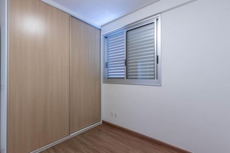 Quarto 1 de apartamento à venda com 2 quartos, 69m² em Sagrada Família, Belo Horizonte