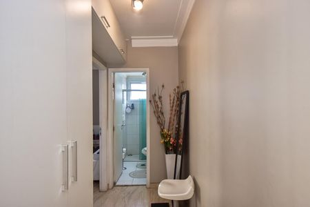 Corredor de apartamento à venda com 2 quartos, 51m² em Fazenda Morumbi, São Paulo
