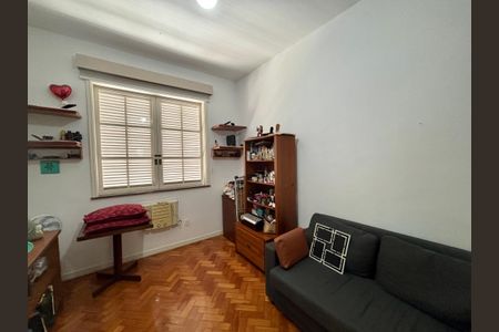 Apartamento à venda com 130m², 4 quartos e 1 vagaQuarto 1