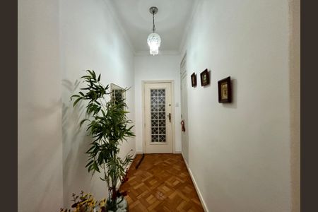 Sala - hall de entrada - corredor de apartamento à venda com 4 quartos, 130m² em Copacabana, Rio de Janeiro