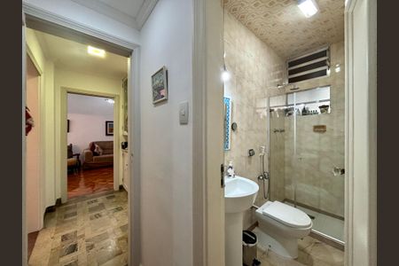 Apartamento à venda com 130m², 4 quartos e 1 vagaBanheiro social 1