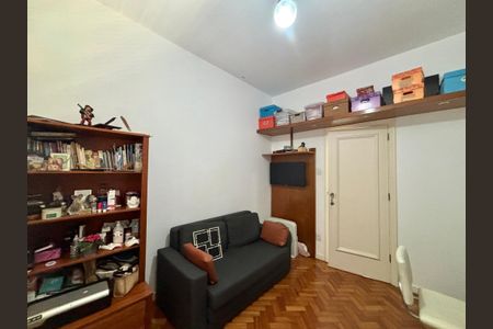 Apartamento à venda com 130m², 4 quartos e 1 vagaQuarto 1