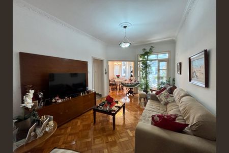 Apartamento à venda com 130m², 4 quartos e 1 vagaSala