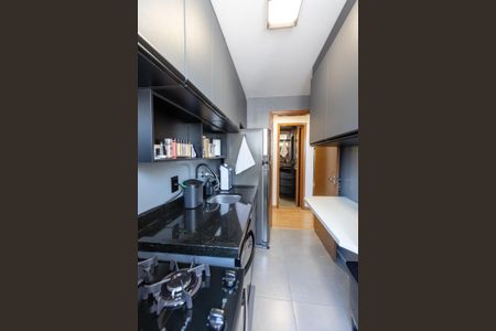 Cozinha de kitnet/studio à venda com 1 quarto, 34m² em Centro, Campinas