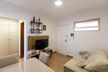 Sala de kitnet/studio à venda com 1 quarto, 34m² em Centro, Campinas