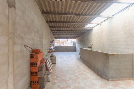 Casa para alugar com 50m², 2 quartos e 1 vaga Casa para alugar com 50m², 2 quartos e 1 vagaÁrea de serviço - compartilhada