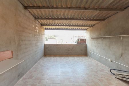 Casa para alugar com 50m², 2 quartos e 1 vaga Casa para alugar com 50m², 2 quartos e 1 vagaÁrea de serviço - compartilhada