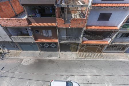 Casa para alugar com 50m², 2 quartos e 1 vaga Casa para alugar com 50m², 2 quartos e 1 vagaVista da área de serviço