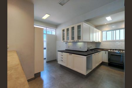 Apartamento à venda com 114m², 3 quartos e 1 vagaCozinha