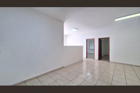 Casa para alugar com 400m², 4 quartos e 6 vagasSala