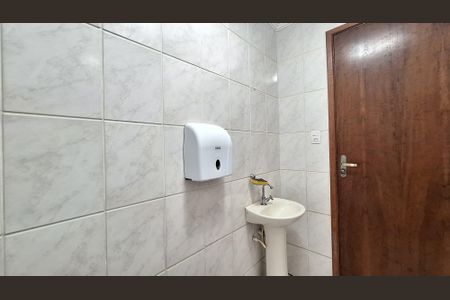 Casa para alugar com 400m², 4 quartos e 6 vagasBanheiro 1