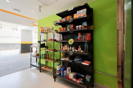 Apartamento à venda com 32m², 1 quarto e sem vagaÁrea comum - Mini-mercado