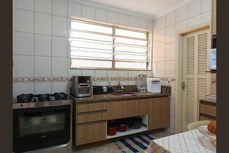 Casa à venda com 185m², 4 quartos e 2 vagasCozinha