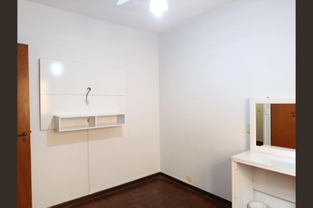 Casa à venda com 185m², 4 quartos e 2 vagasQuarto 1