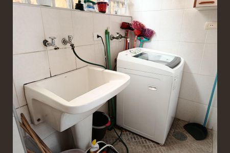 Casa à venda com 185m², 4 quartos e 2 vagasÁrea de Serviço