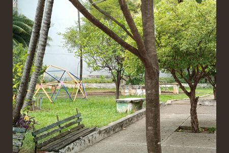 Casa à venda com 185m², 4 quartos e 2 vagasÁrea de lazer