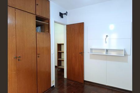 Casa à venda com 185m², 4 quartos e 2 vagasQuarto 1