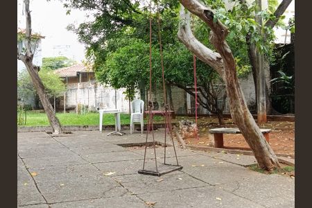 Casa à venda com 185m², 4 quartos e 2 vagasÁrea de lazer