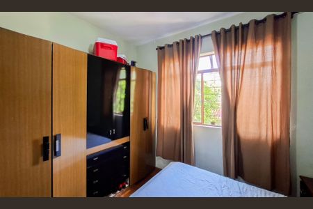 Casa à venda com 245m², 5 quartos e 2 vagasQuarto 3