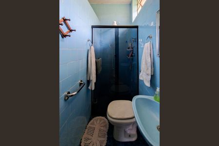 Casa à venda com 245m², 5 quartos e 2 vagasBanheiro da Suíte