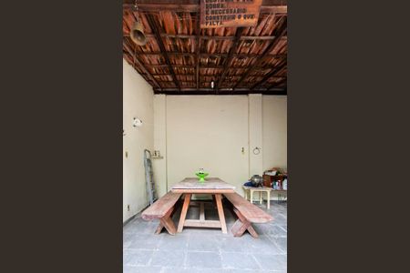 Casa à venda com 245m², 5 quartos e 2 vagasÁrea gourmet