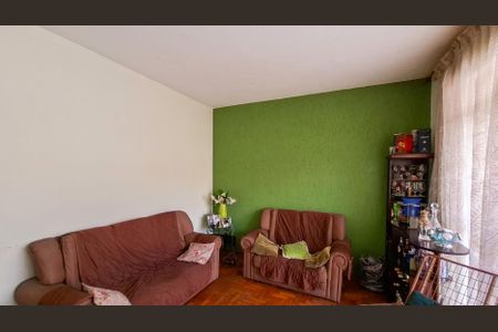 Casa à venda com 245m², 5 quartos e 2 vagasSala