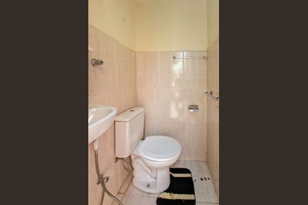 Casa à venda com 245m², 5 quartos e 2 vagasLavabo