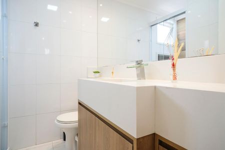 Apartamento à venda com 80m², 3 quartos e 2 vagasBanheiro