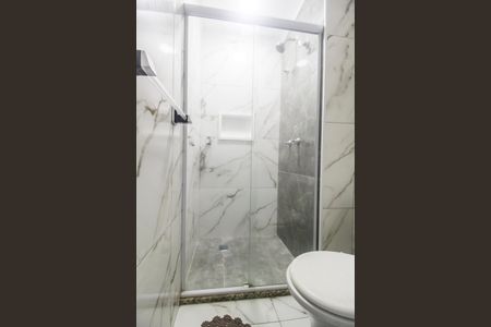 Apartamento à venda com 70m², 3 quartos e 1 vagaBanheiro 2