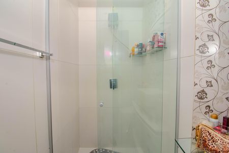 Casa à venda com 342m², 7 quartos e 6 vagasBanheiro da Suíte