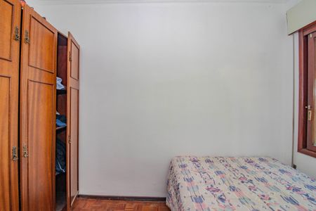 Casa à venda com 342m², 7 quartos e 6 vagasQuarto 3 do Piso Superior