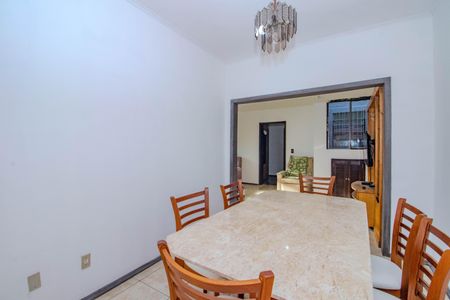 Casa à venda com 342m², 7 quartos e 6 vagasSala do Piso Superior