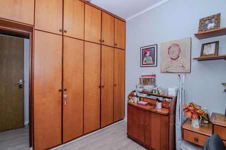 Casa à venda com 342m², 7 quartos e 6 vagasQuarto 1